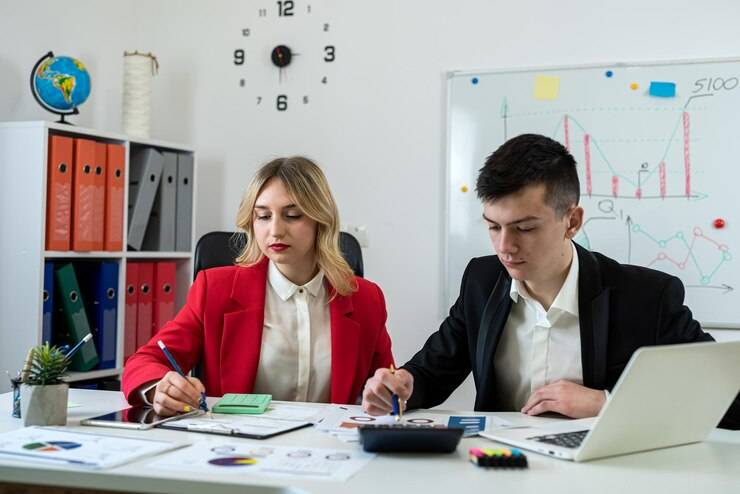 Финансовый менеджер и освоение профессии